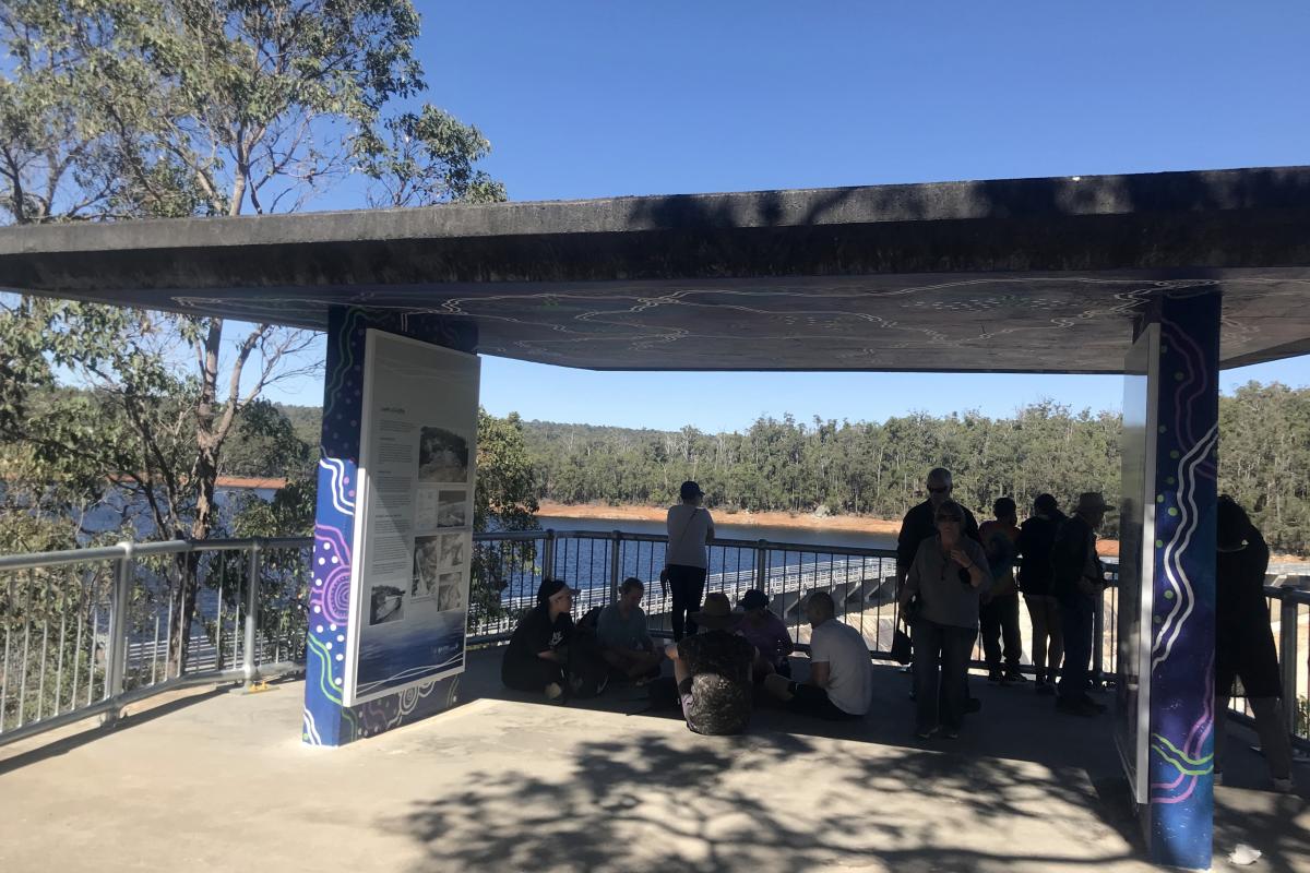 Information Shelter People sitting in the information shelter at Wellington Dam Lookout